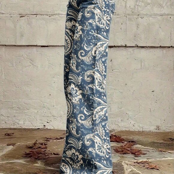 Blue Boho Women's Casual Vacation Paisley Print Side Pocket Denim Pants - Picture 4 of 8